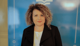Prof. asoc. Adelina Çerpja